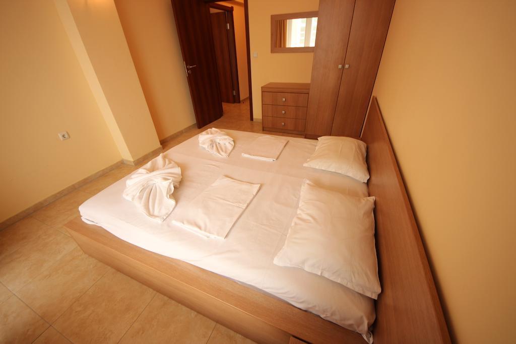 Menada Sea Regal Apartments Slantchev Briag Chambre photo
