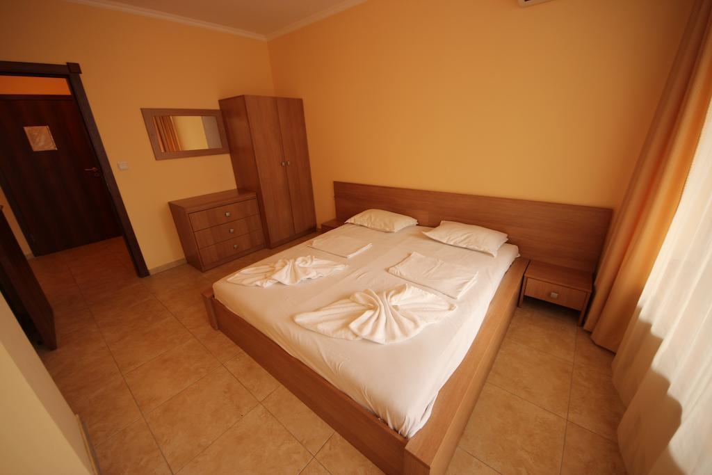 Menada Sea Regal Apartments Slantchev Briag Chambre photo