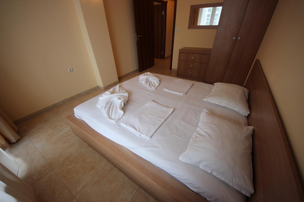 Menada Sea Regal Apartments Slantchev Briag Extérieur photo