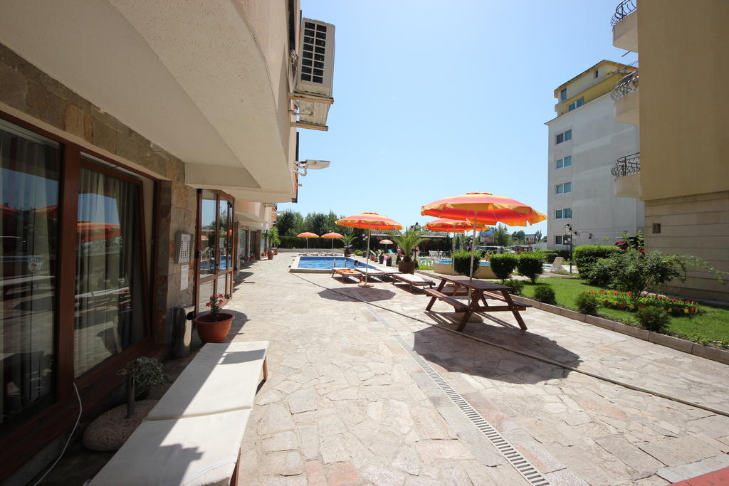 Menada Sea Regal Apartments Slantchev Briag Extérieur photo