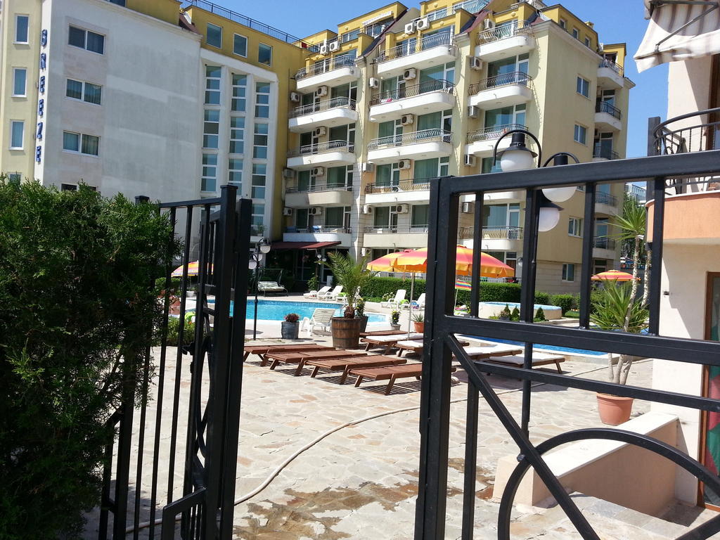 Menada Sea Regal Apartments Slantchev Briag Extérieur photo