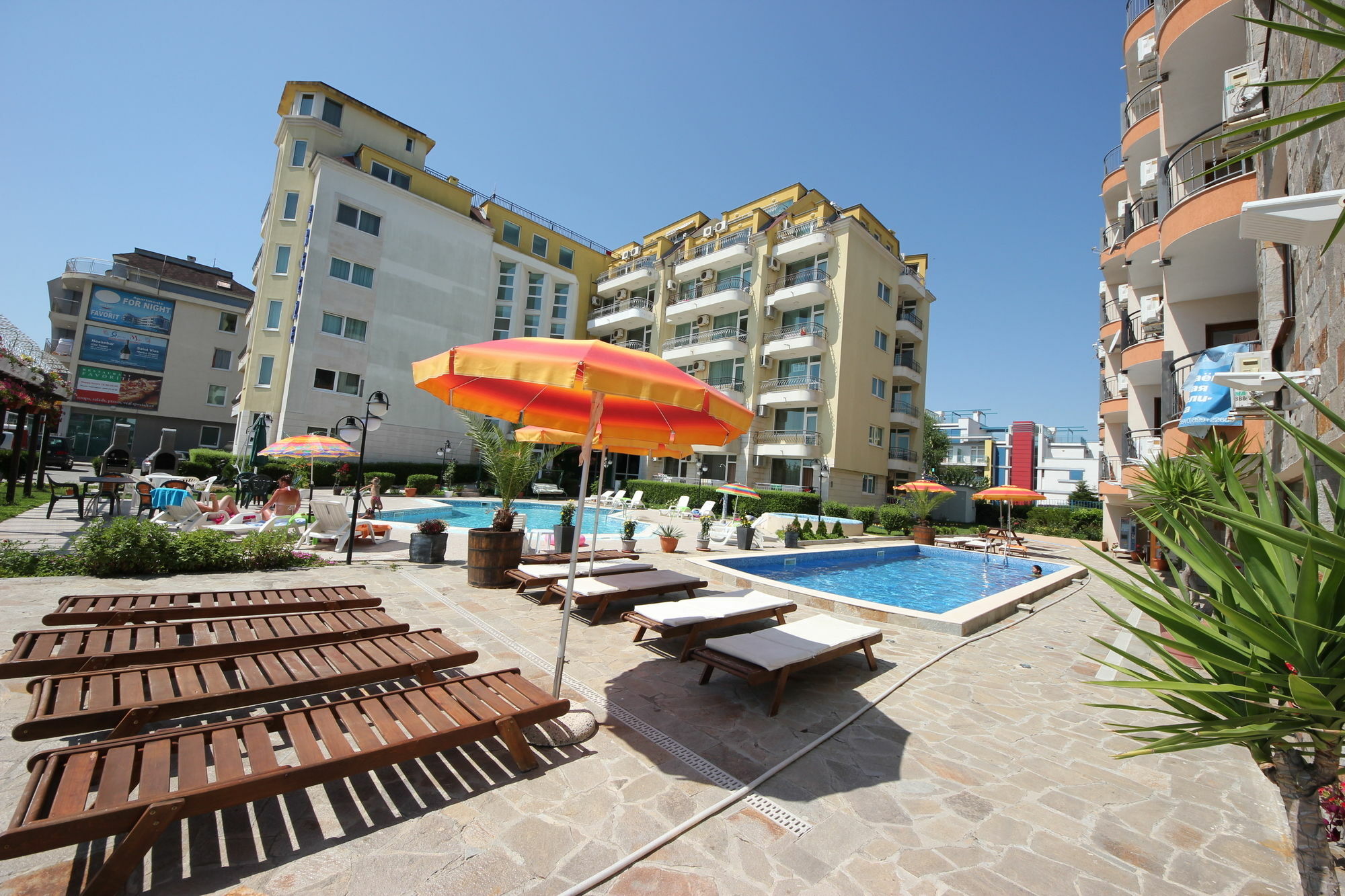 Menada Sea Regal Apartments Slantchev Briag Extérieur photo